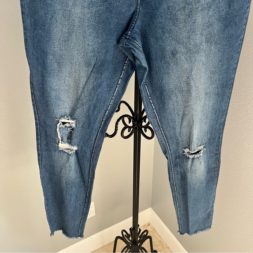 Ripped Knee Denim Leggings - Picture 3 of 13